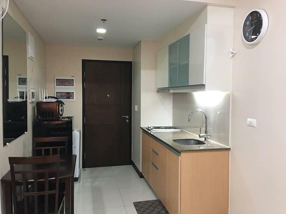 Condotel Walking Distance To Airport Manila Ngoại thất bức ảnh
